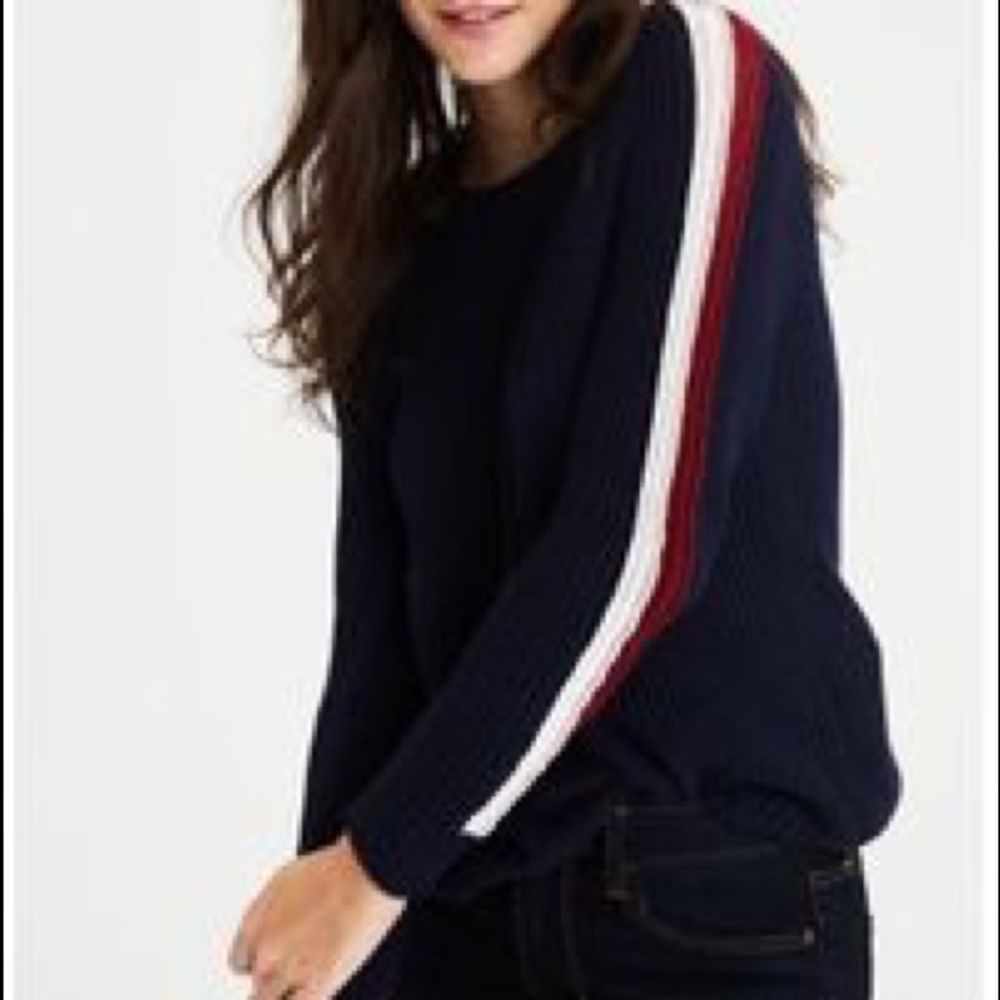 American Eagle sweater